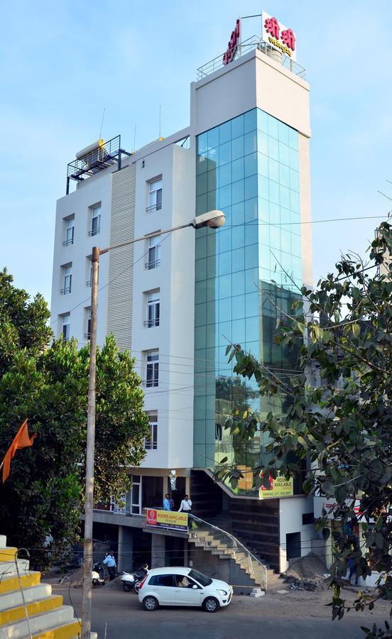 Hotel Sri Sri Executive, Kolhapur Exterior photo
